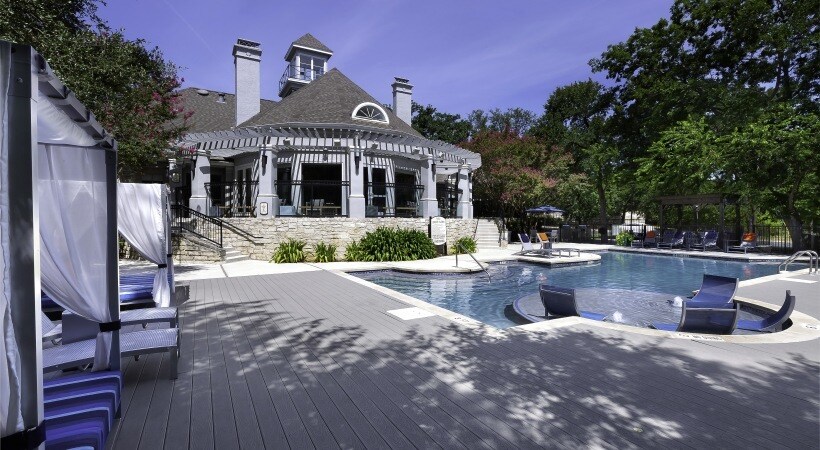 Building Photo - 11915 Stonehollow Dr