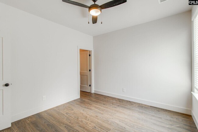 Building Photo - 2516 Richland St