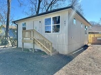 Building Photo - Available Now! Stunning 1 Bedroom 1 Bath New Construction Single Family House!