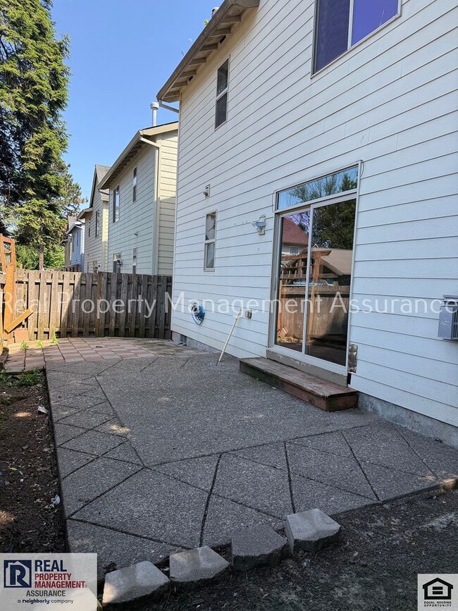 Building Photo - 15989 SW Noah Ln