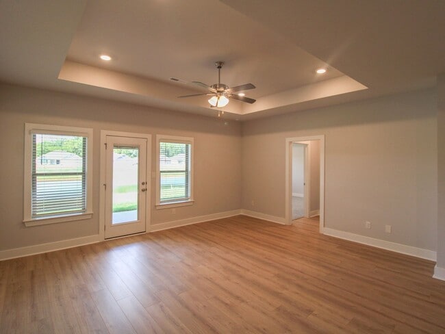 Building Photo - RENT SPECIAL of $1,595/MONTH for 12 MONTHS...