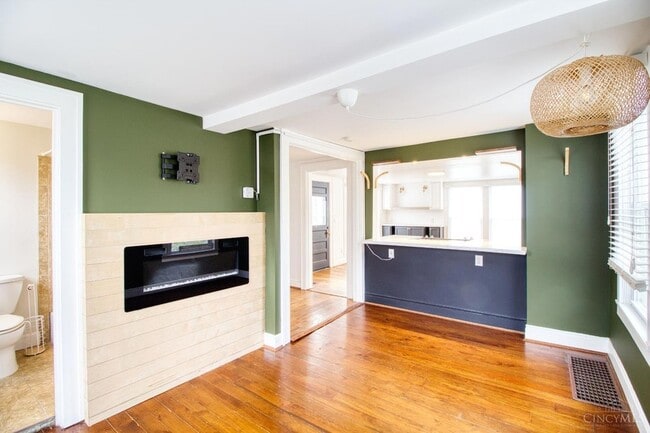 Building Photo - 7249 State Rd