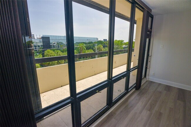 Building Photo - 1401 S Federal Hwy