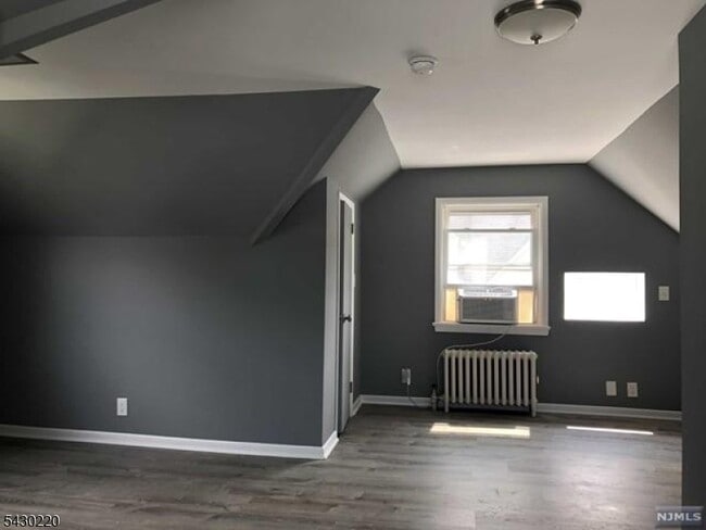Building Photo - 166 Carmita Ave