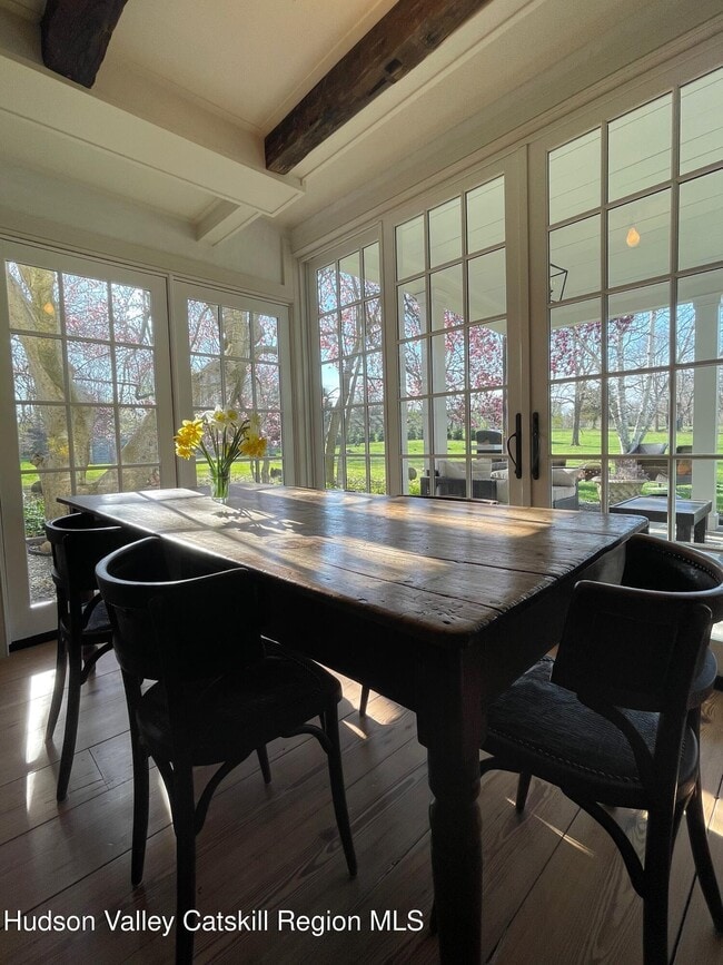 Building Photo - 416 Hapeman Hill Rd