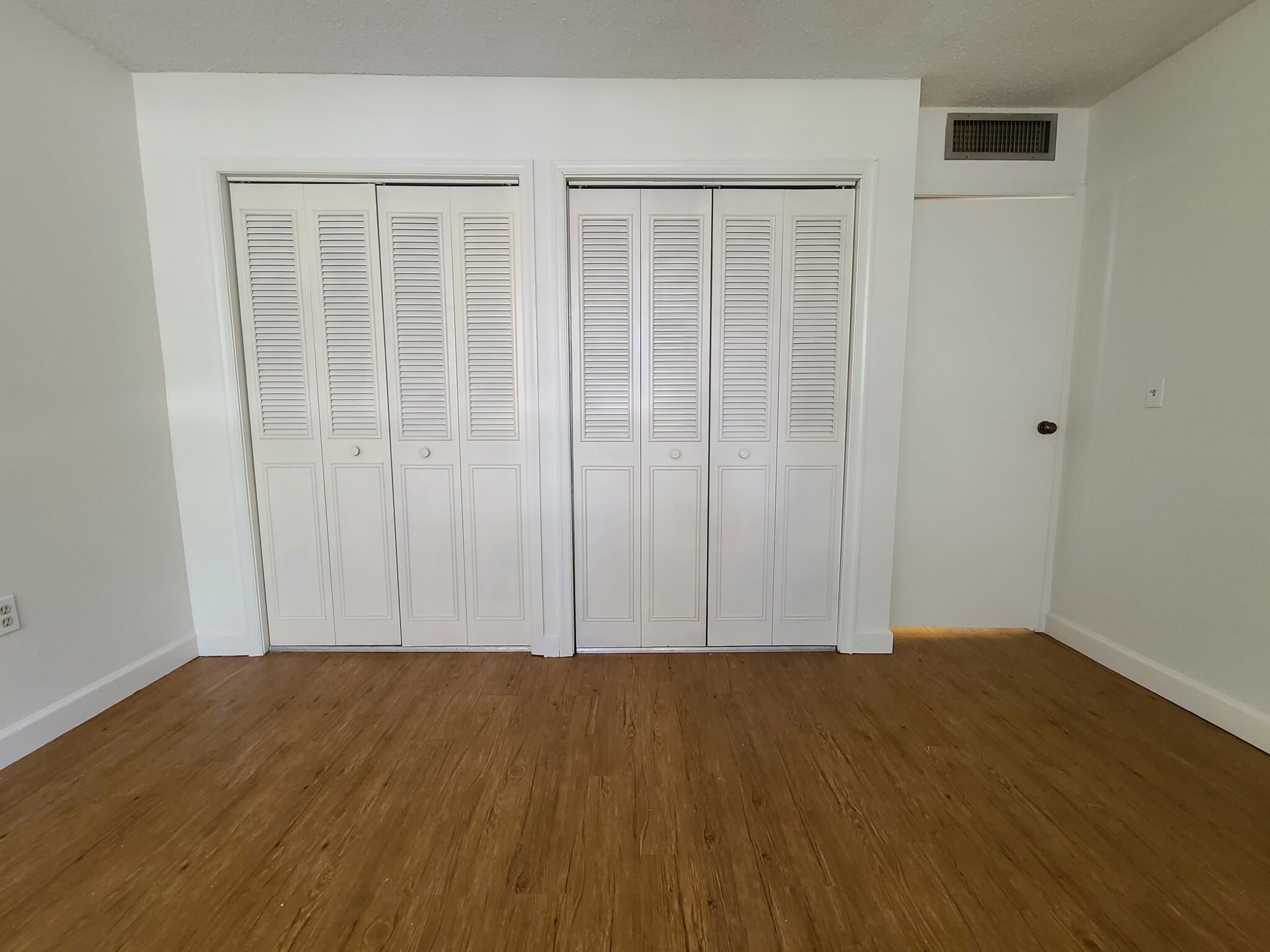 Building Photo - 701 SW 75th St