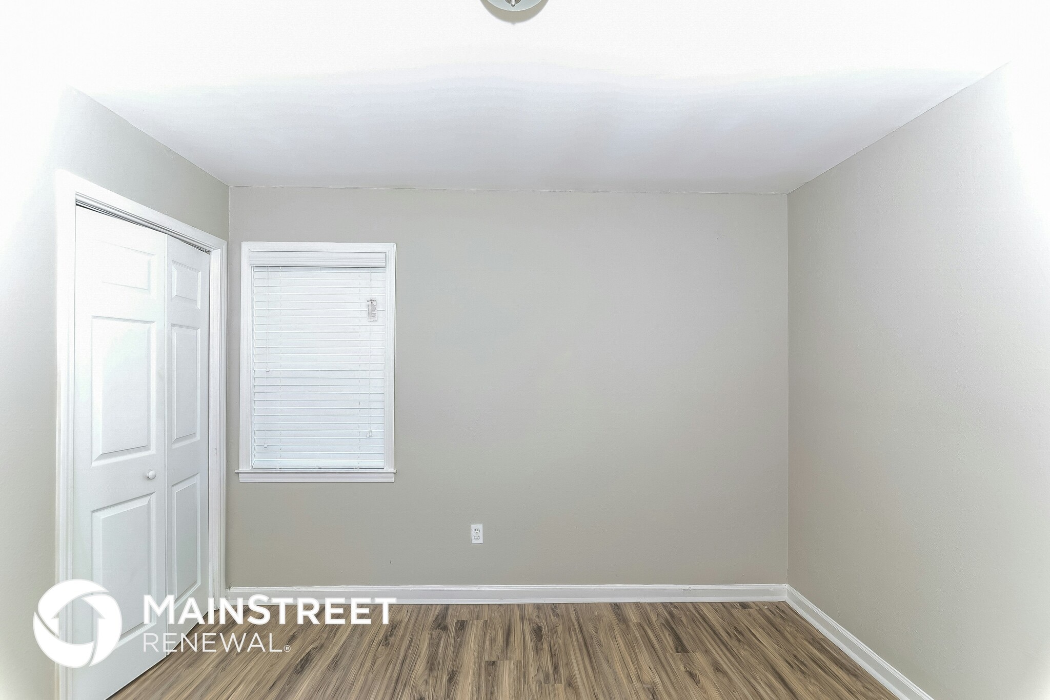 Building Photo - 6350 Limewood Ave