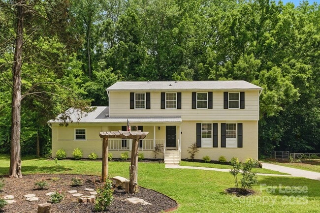 Primary Photo - 7016 Wannamaker Ln