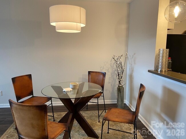 Building Photo - 18711 Vineyard Point Ln