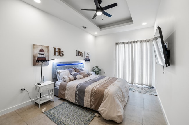 Building Photo - 2625 Warbler Ave