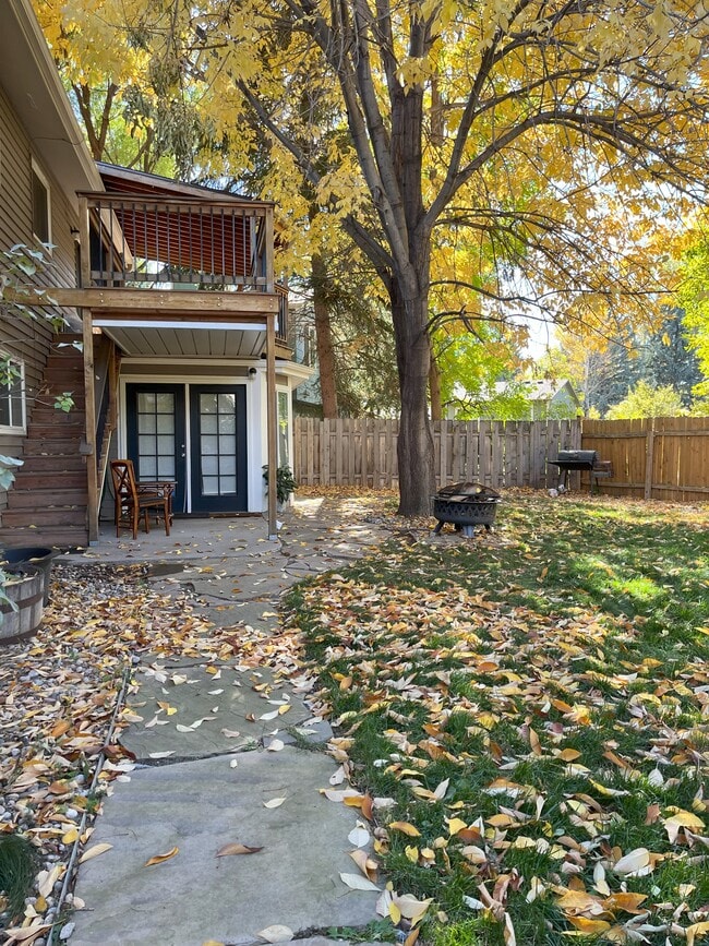Building Photo - 2631 Brookwood Dr