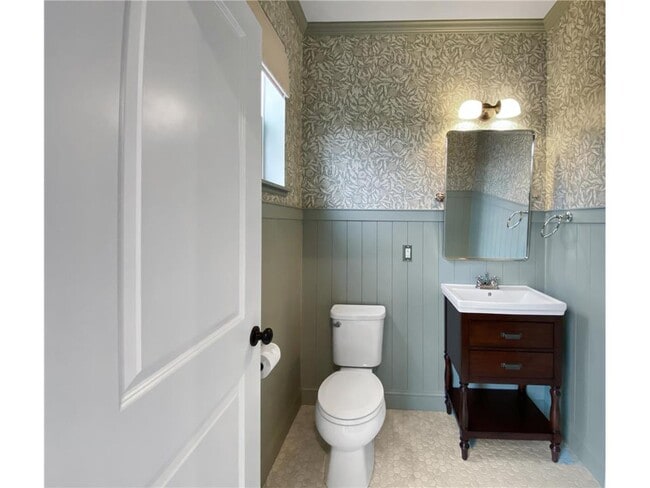 Building Photo - 13467 Territorial Cir N