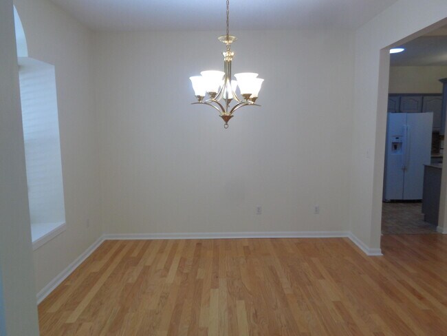 Building Photo - 3604 Woods Edge Rd