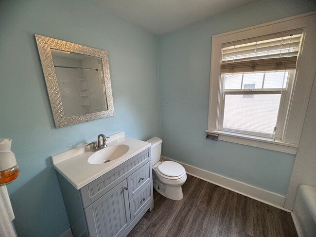 Building Photo - 2 Bedroom 2 bath Townhome in Davenport