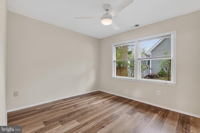 Building Photo - 4214 Penner Ln