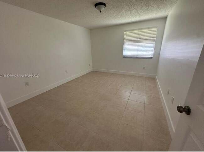 Building Photo - 4659 NW 97th Ct