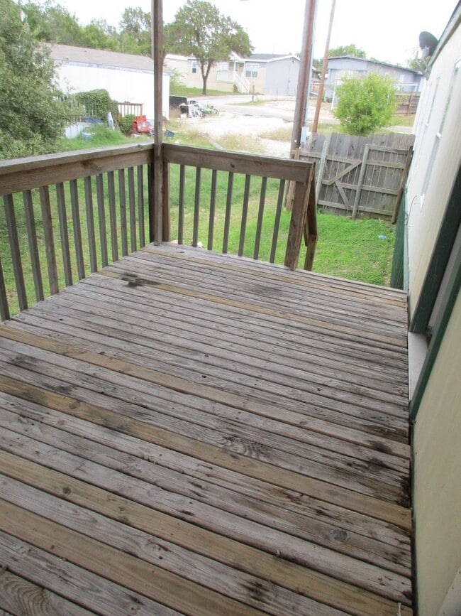 Building Photo - 3/2 in Hoover Valley