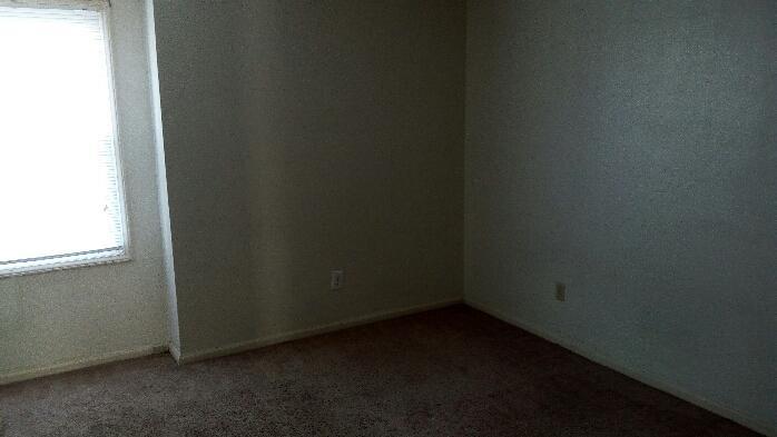 Building Photo - 421 Cumbrian Ct