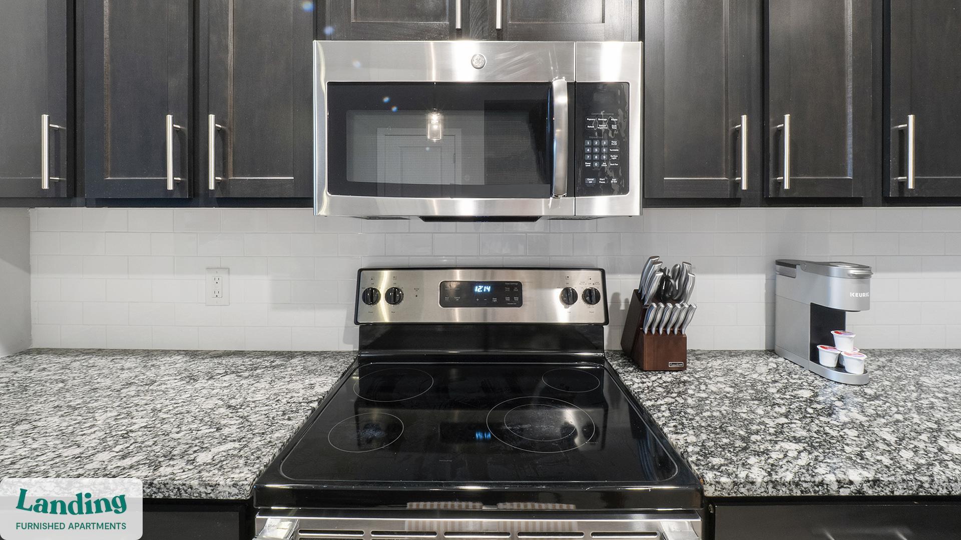 Building Photo - 115 Great Lawn Dr