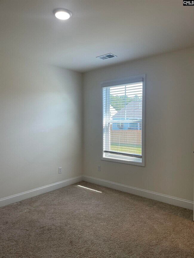Building Photo - 659 Honeydew Dr