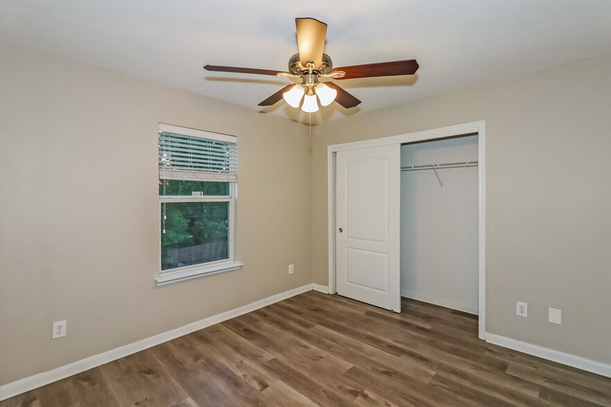 Building Photo - 13118 Majestic Pl Ct