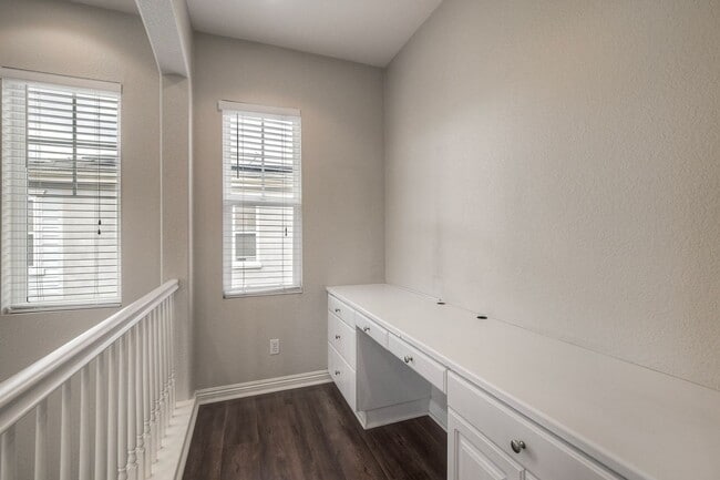 Building Photo - Charming Lake Rancho Viejo Home – Beautiful, Peaceful & Conveniently Located!