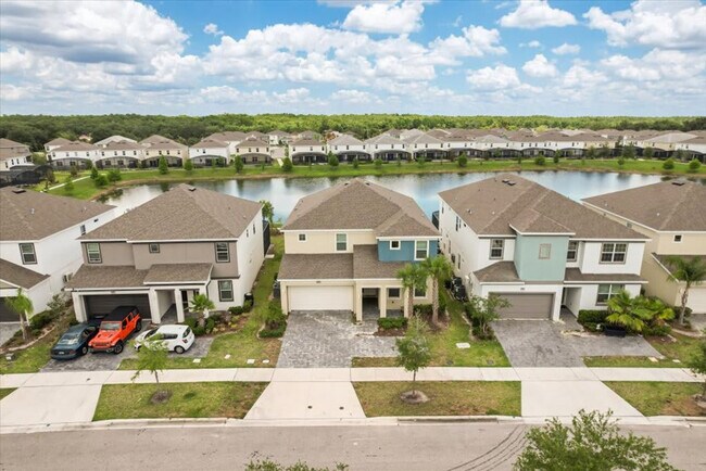 Building Photo - 301 Ballo Dr