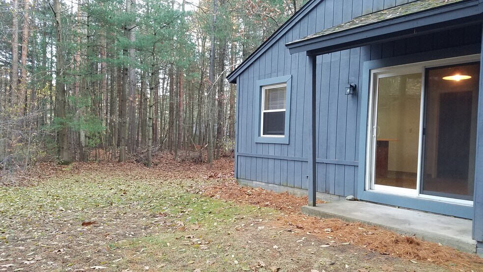 Building Photo - 137 Thimbleberry Rd