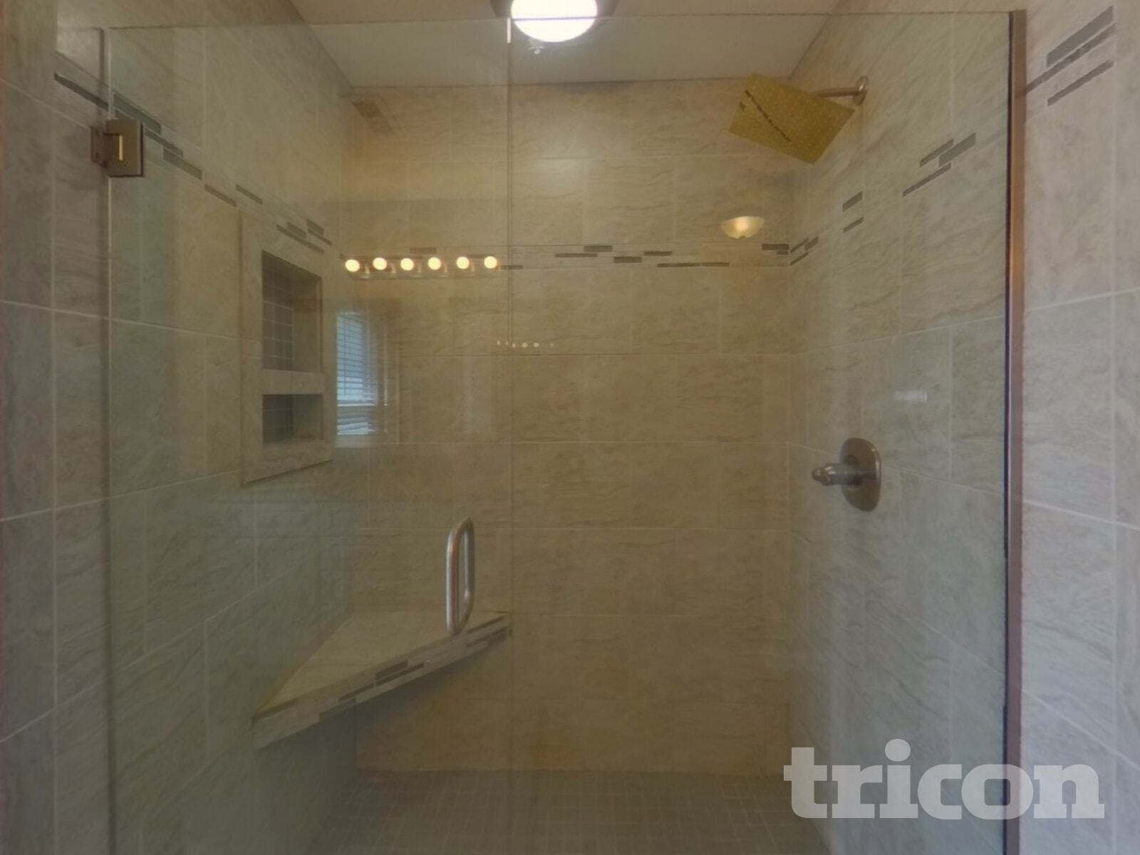 Building Photo - 633 Thornbird Cir