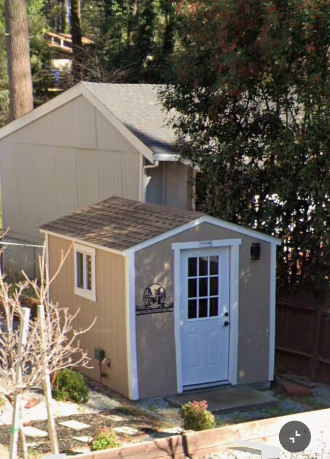 Building Photo - 14196 Decatur Dr