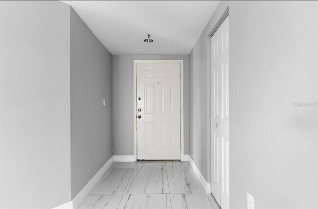 Building Photo - 2725 Terra Ceia Bay Blvd