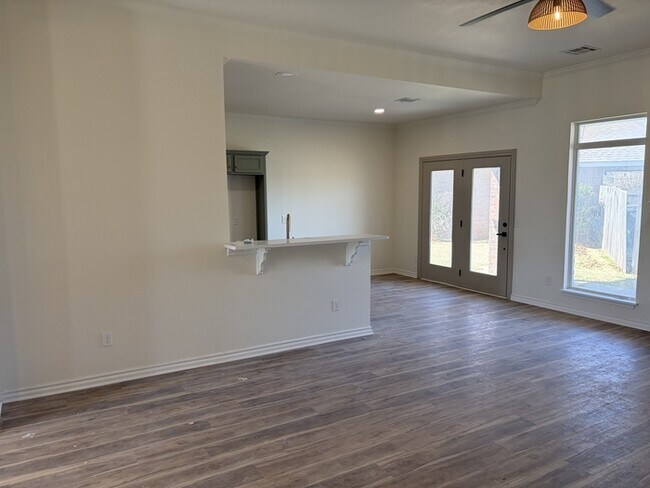 Building Photo - 11601 Hackney Ln