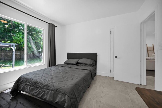 Building Photo - Northwest 50th Street, Miami, FL 33127 - 2...