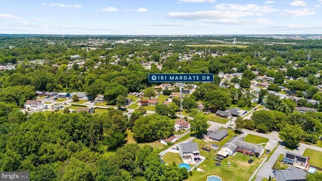 Building Photo - 161 Margate Dr
