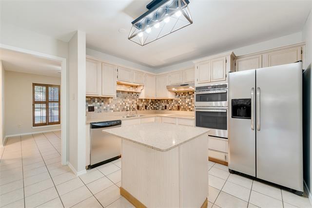 Building Photo - 424 Caviness Dr