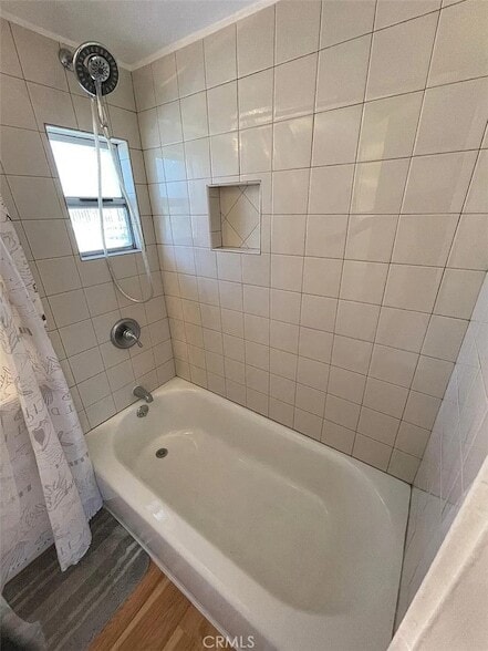 Building Photo - 274 Cliff Dr