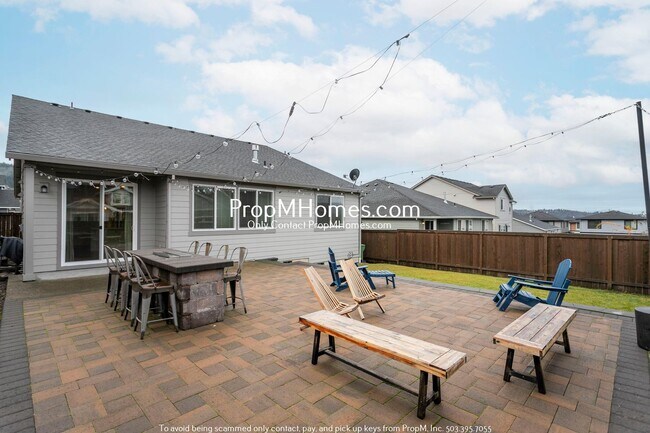 Building Photo - Modern Living in Gresham’s Newest Community! DEPOSIT SPECIAL