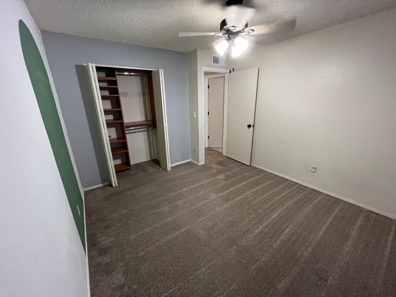 Building Photo - 4560 W Dunn Pl