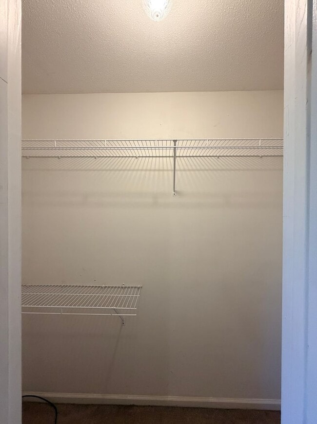 Building Photo - 2206 Pulaski Cir