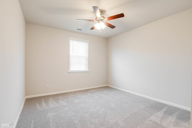 Building Photo - 724 Lanarck Wy