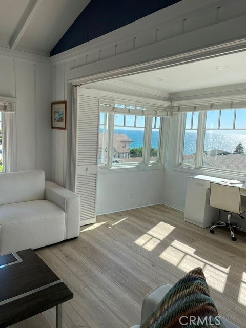 Building Photo - 2750 Solana Way