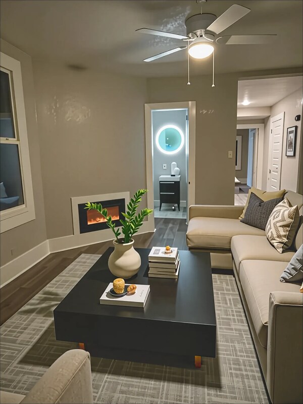 Building Photo - 809 Newman St