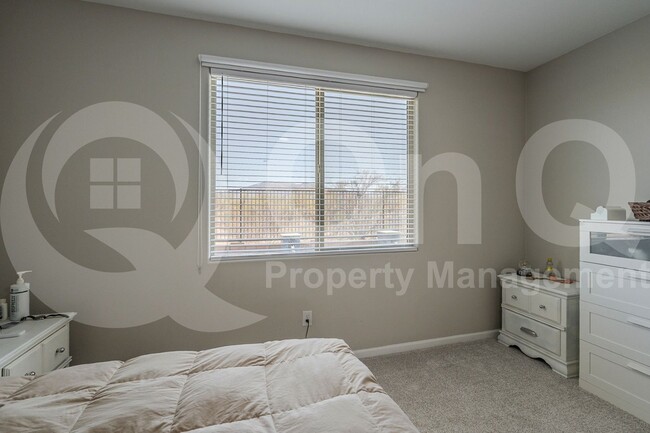 Building Photo - 5369 S Sierra Prieta Trl