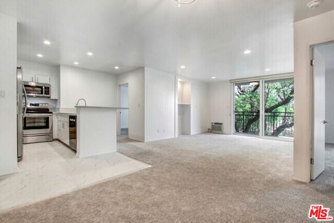 Building Photo - 1885 Veteran Ave