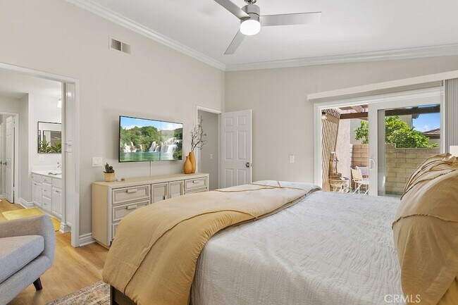 Building Photo - 33626 Tidewater Dr