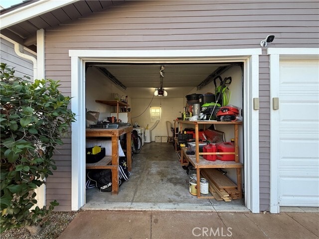 Building Photo - 127 N San Marino Ave