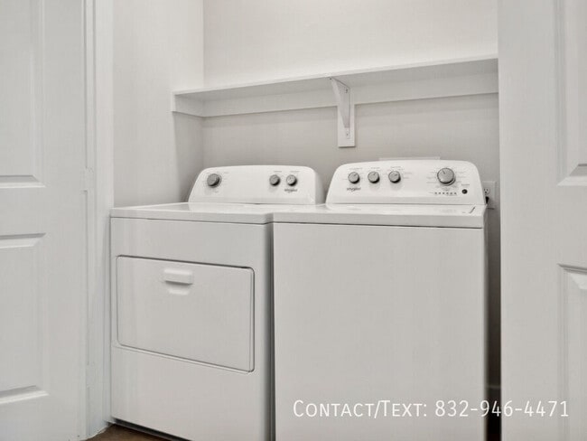 Building Photo - 8 Weeks Free Rent + Up to $1,000 GC!