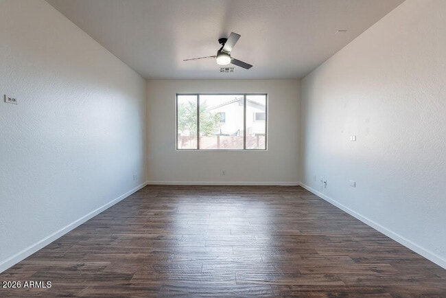 Building Photo - 10625 E Knowles Ave