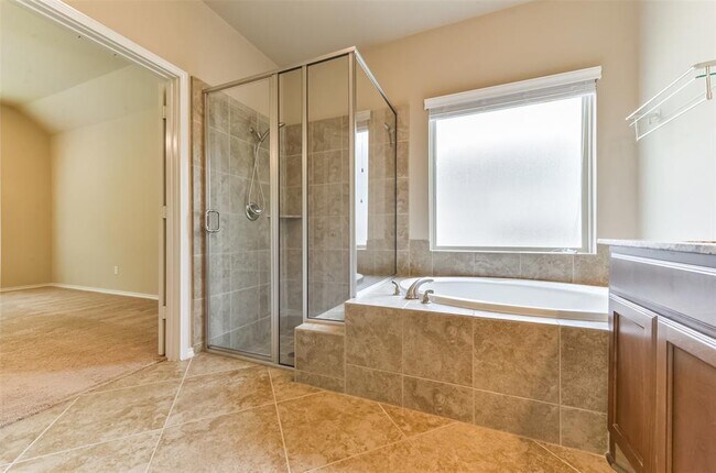 Building Photo - 248 Clementine Ct