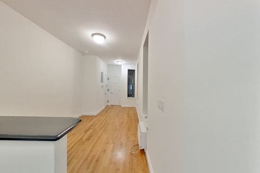 Building Photo - 417 3rd Ave